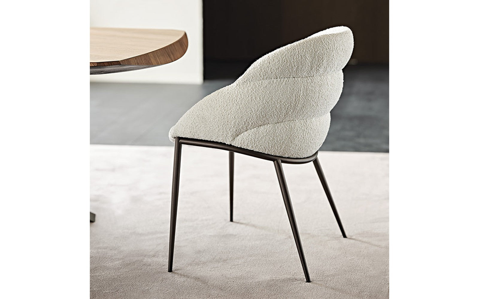 Camilla ML Chair