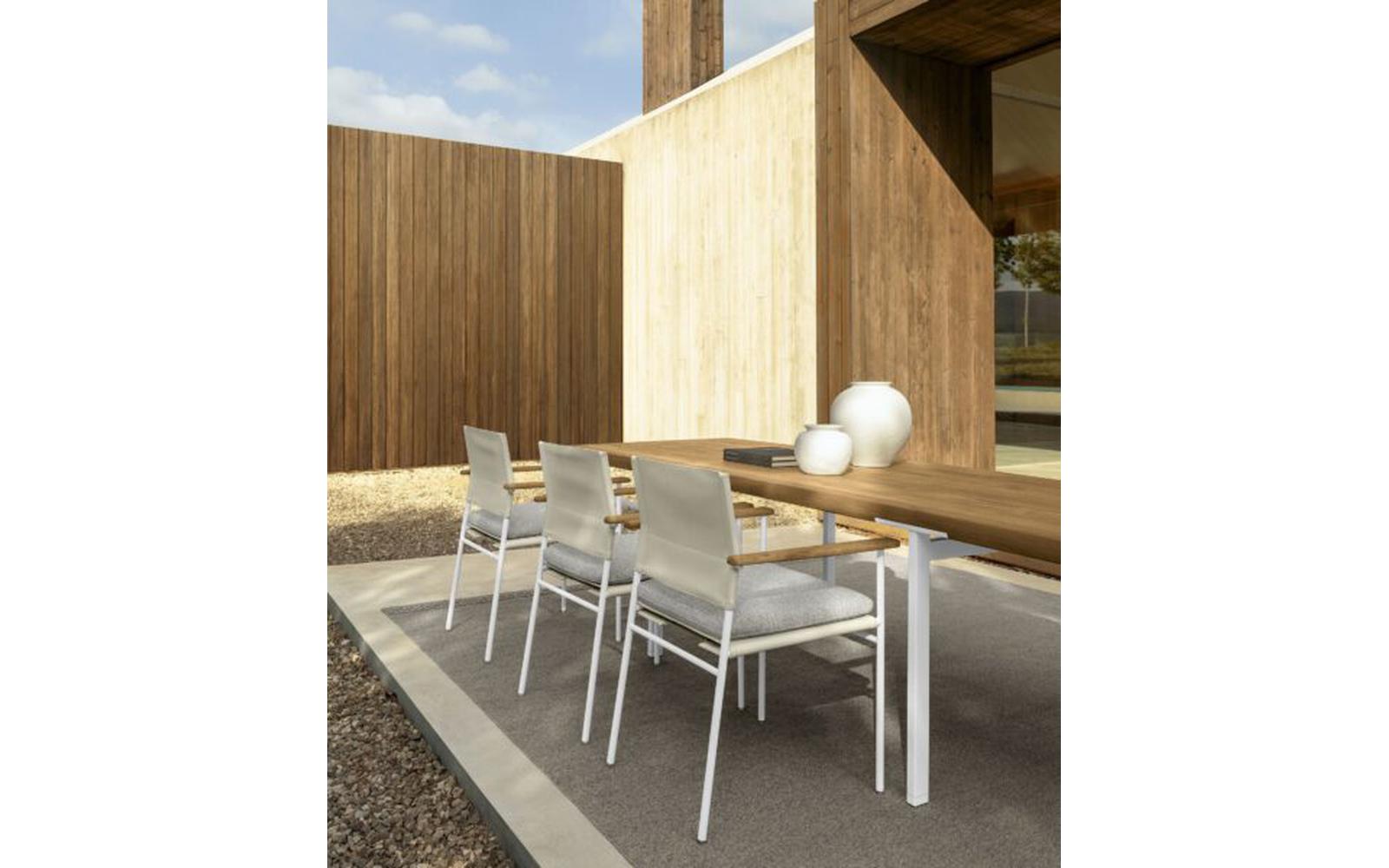 Cyrano Outdoor Chair