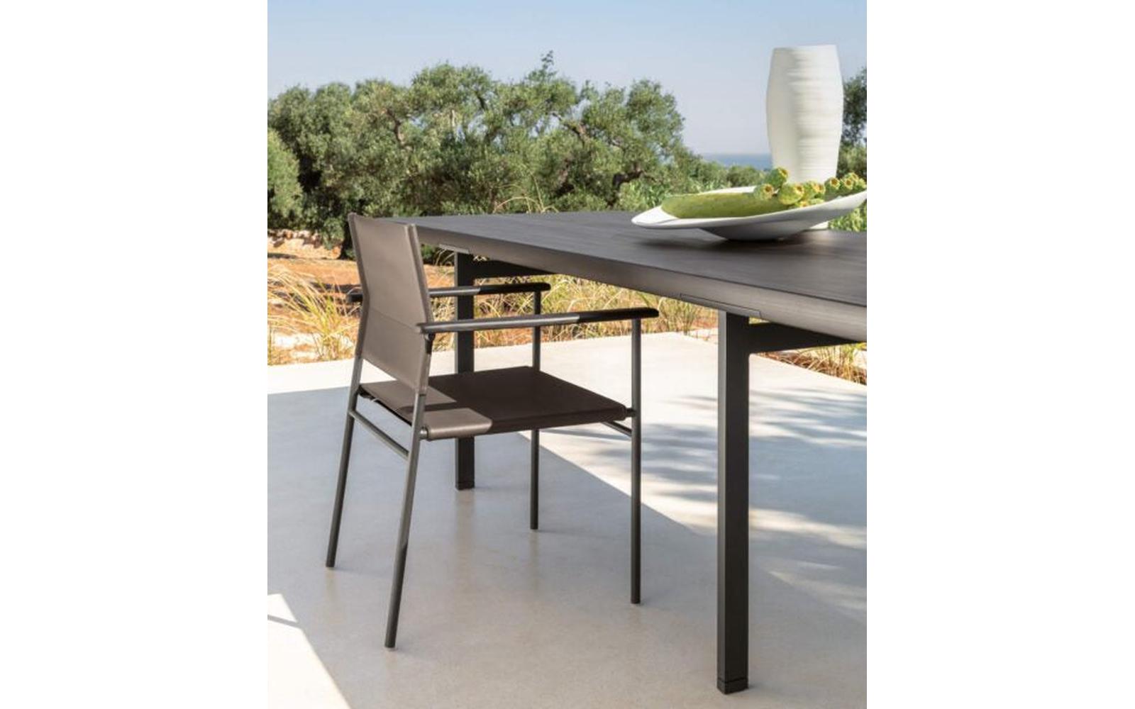 Cyrano Outdoor Chair