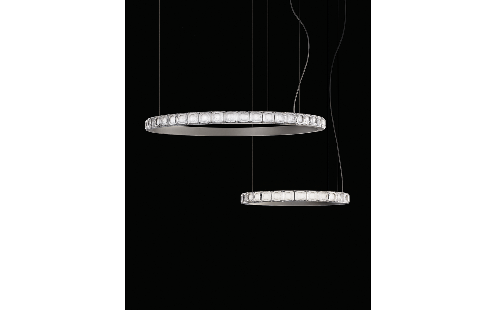 Aura Suspension Lamp