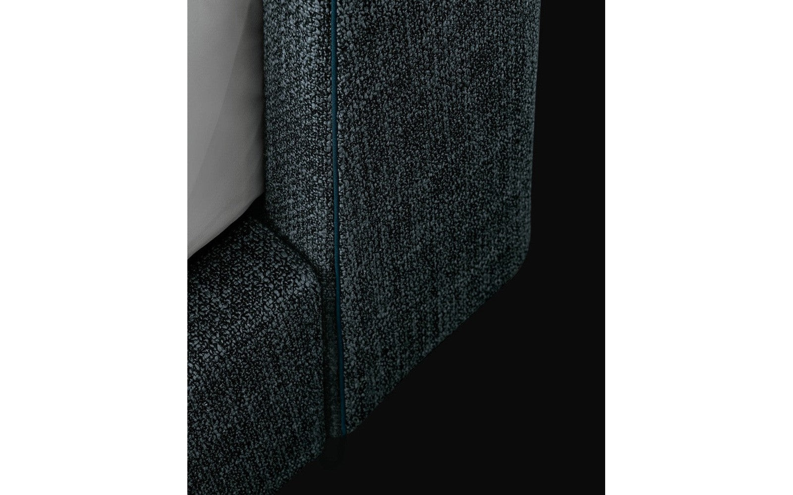 Chloe Bed