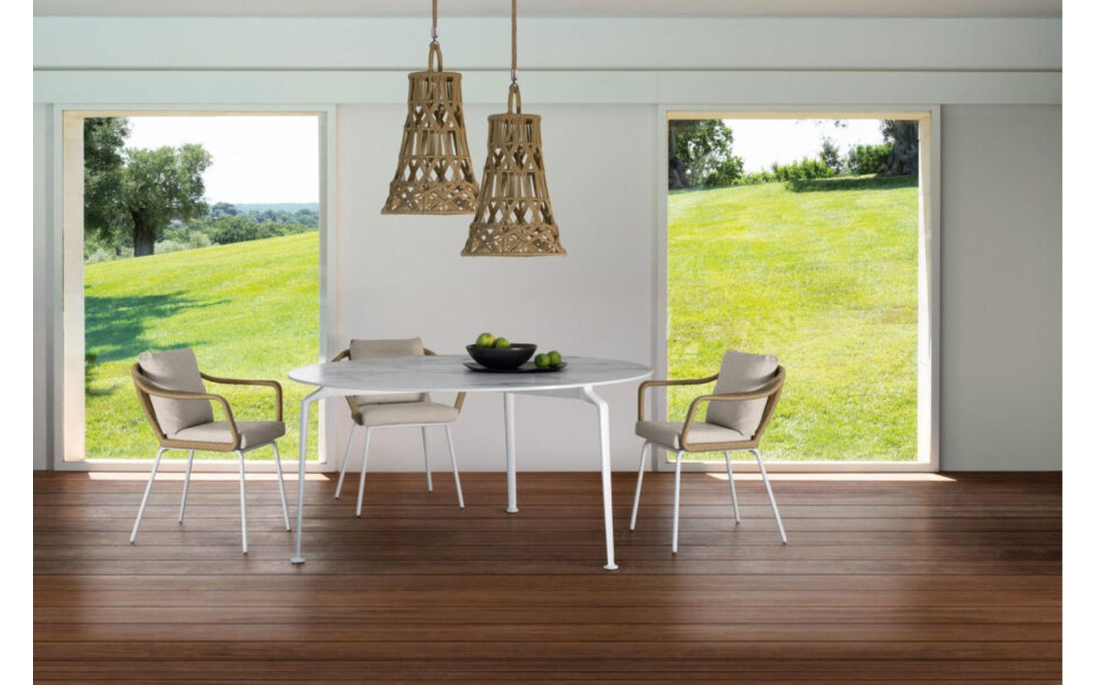 Cyrano Outdoor Chair