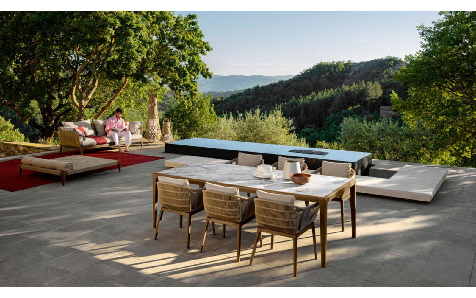 Cyrano Outdoor Chair