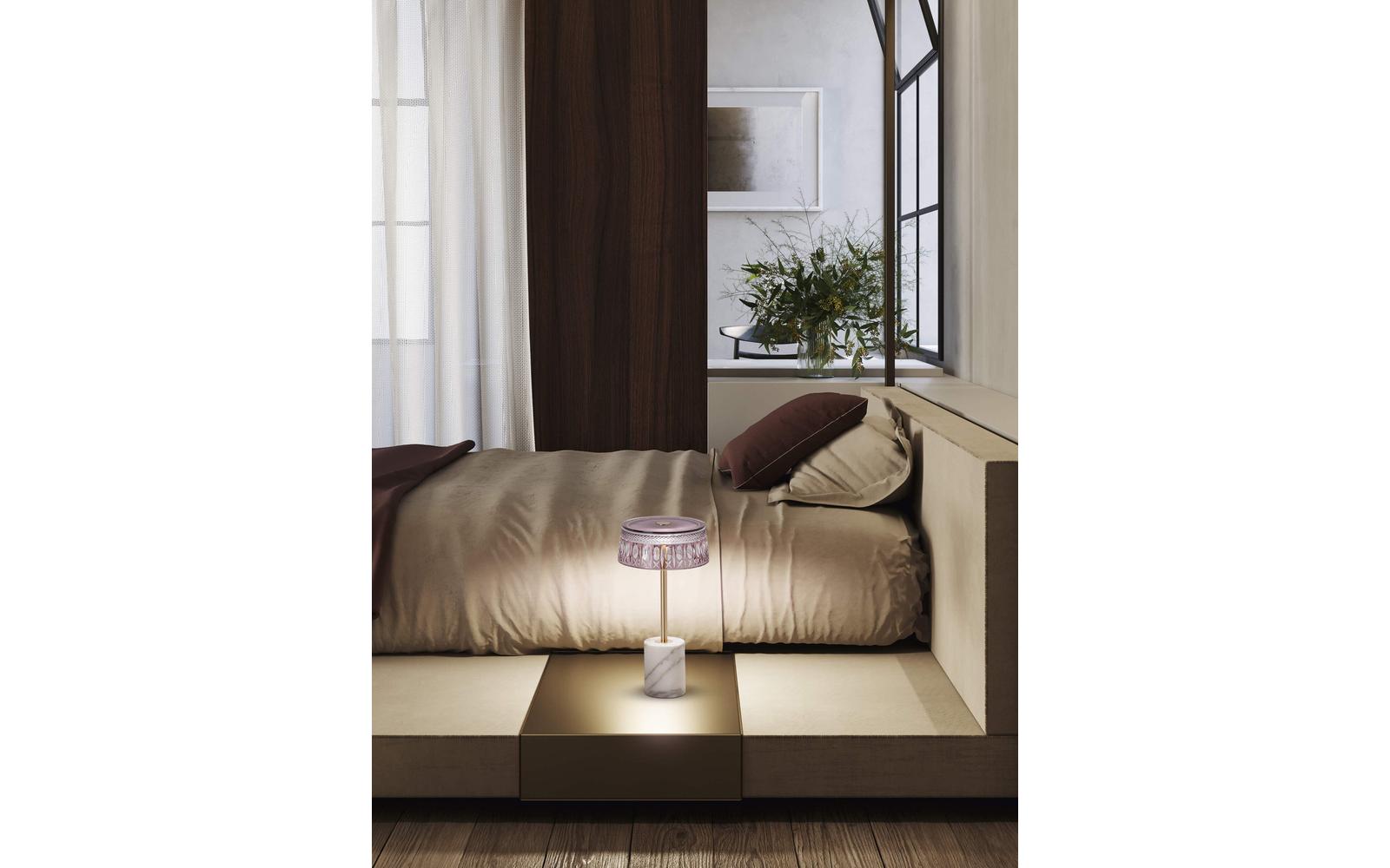 Ester Table Lamp EC8141/LP