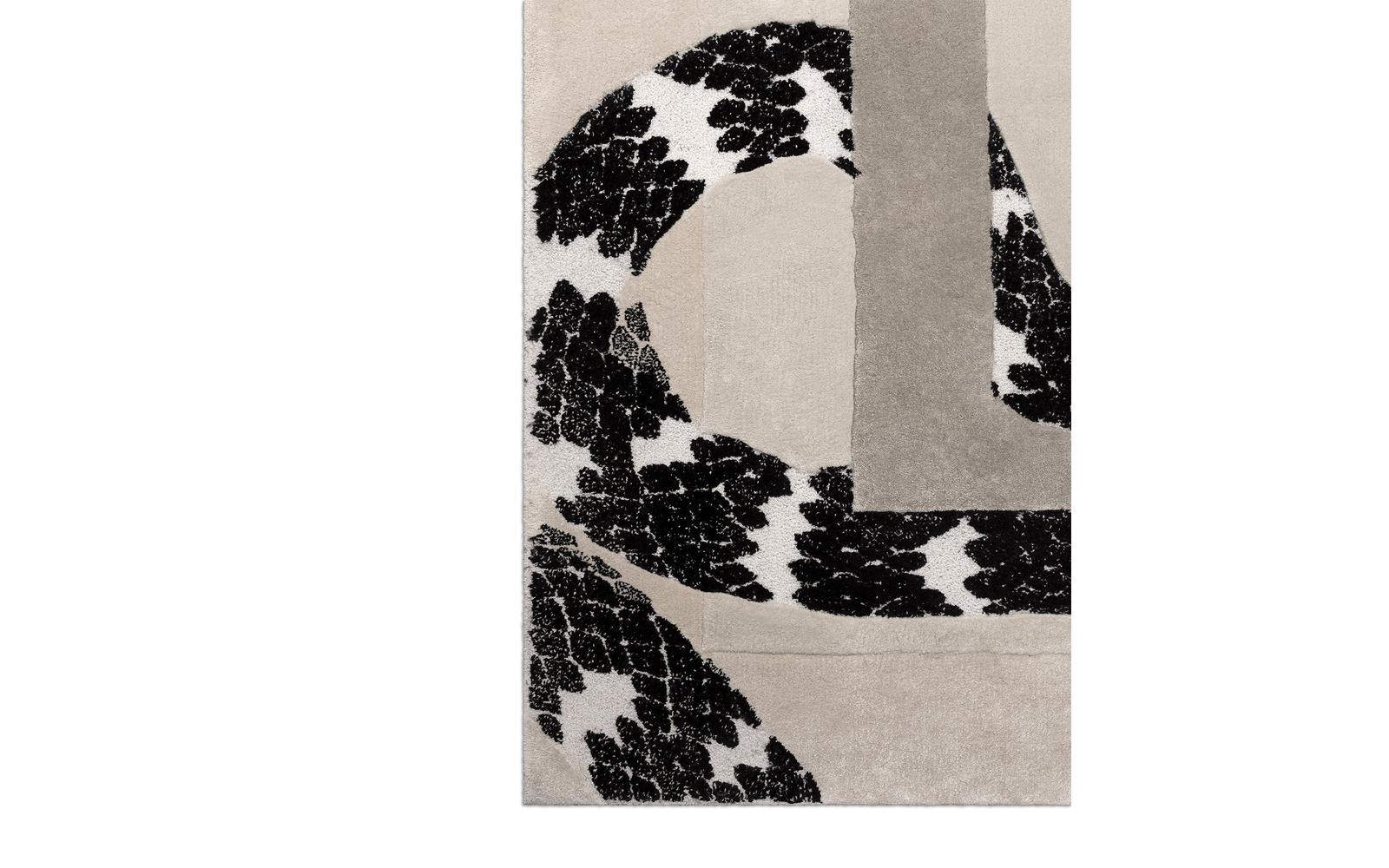 Imperial Snake Lounge Rug