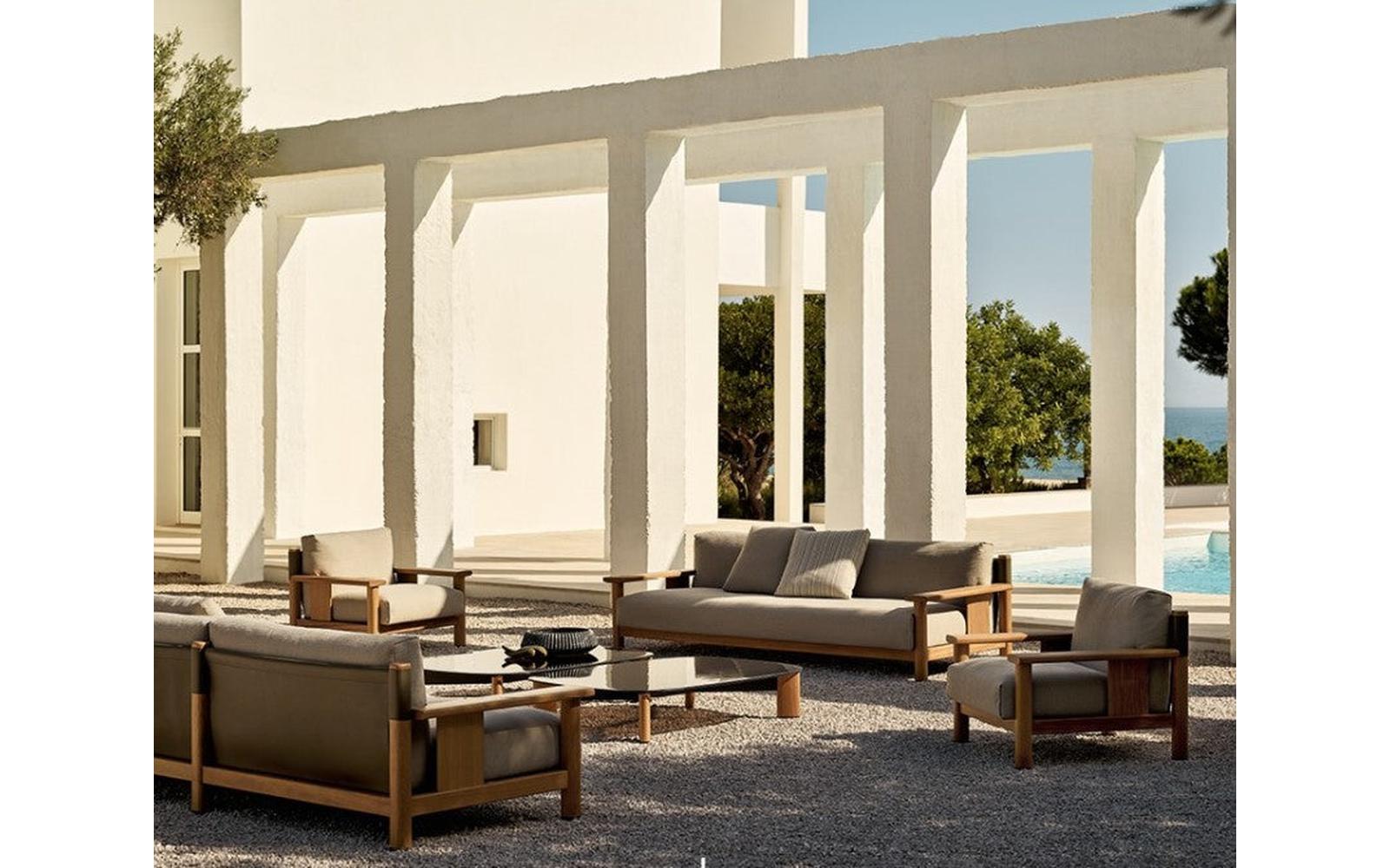 Plumon Outdoor Coffee Table