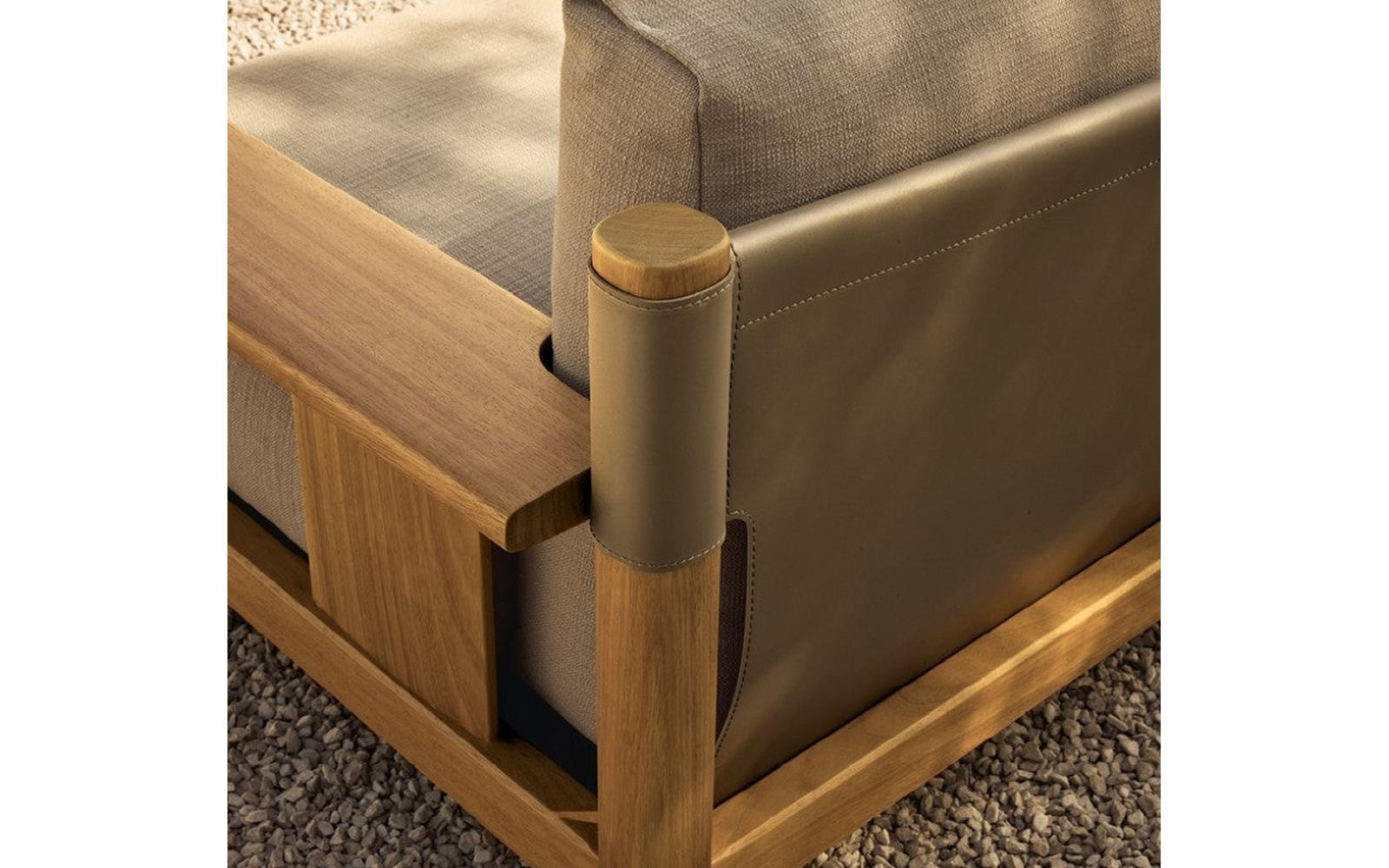 Lodge Outdoor Sofa
