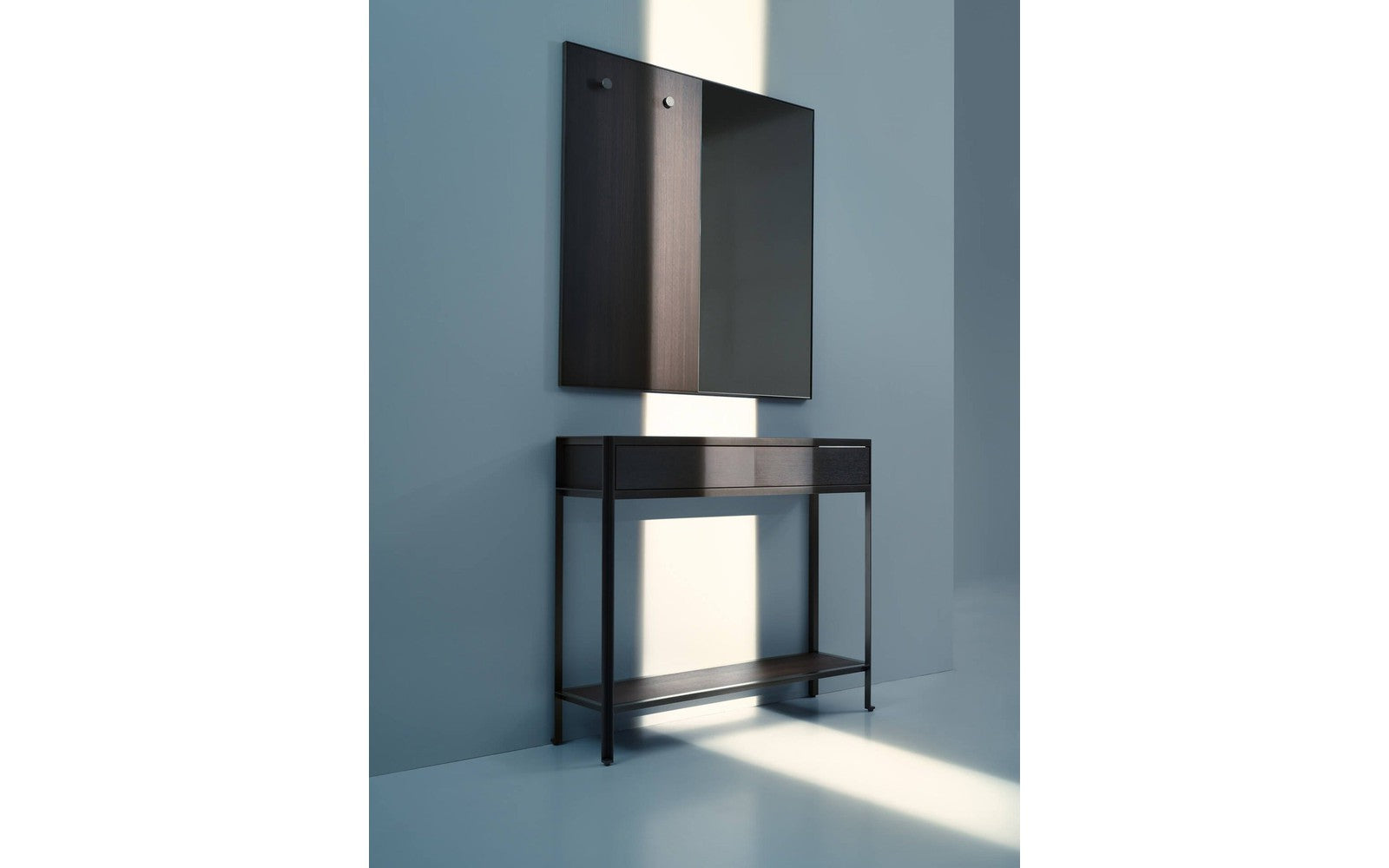Trevi Console