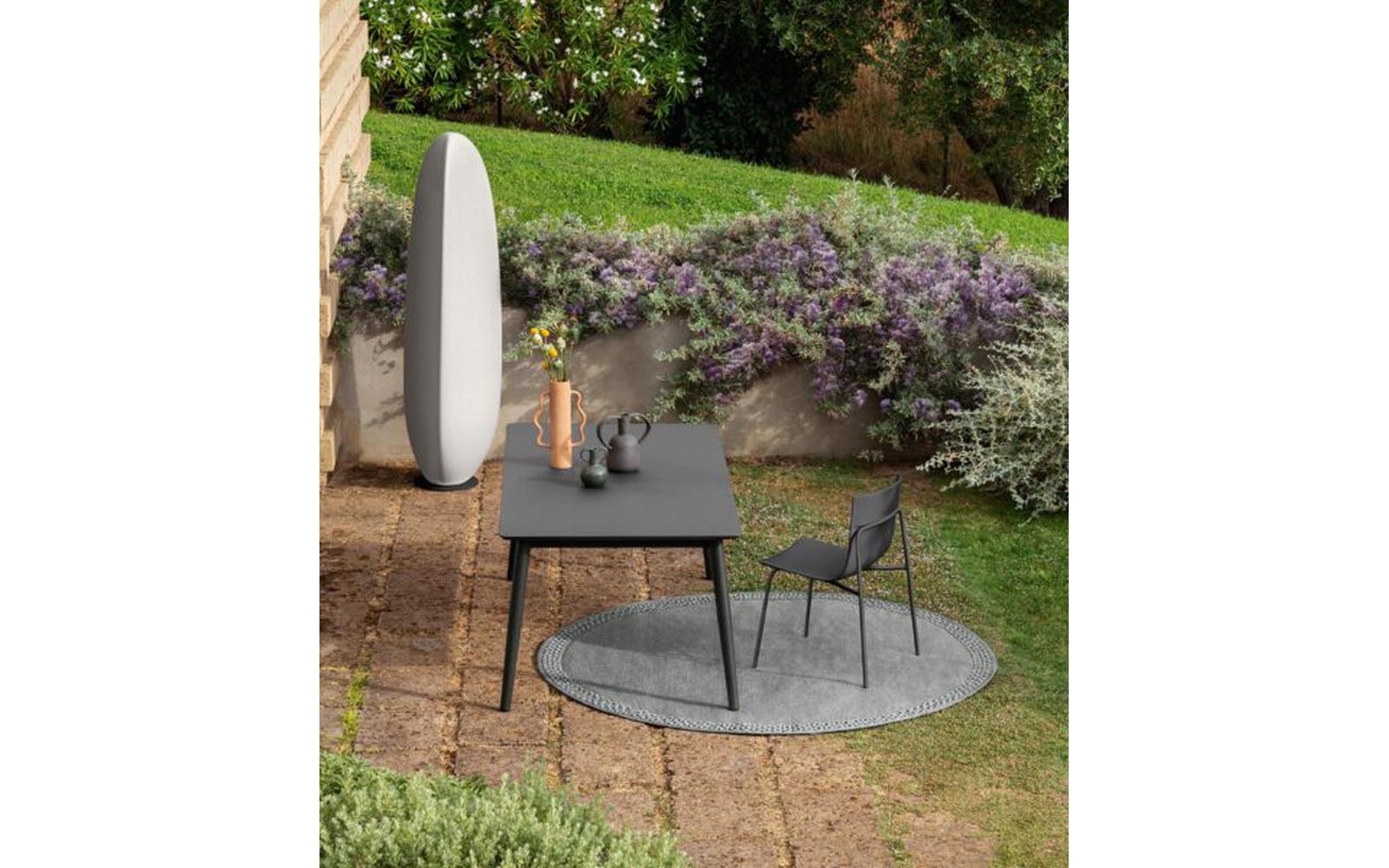 Cyrano Outdoor Chair