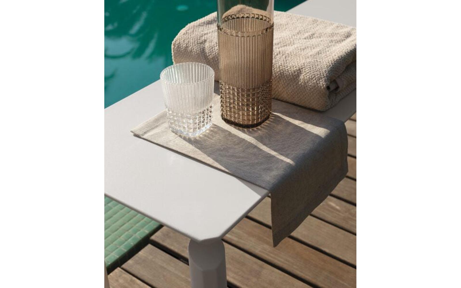 Olos Bench