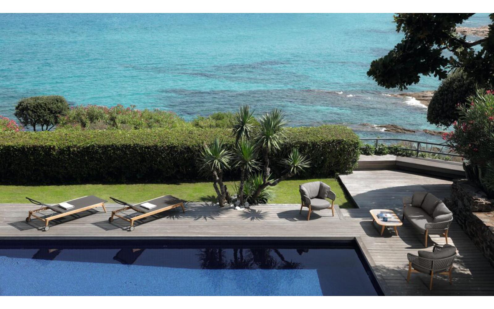 Idem Wood Coffee Table