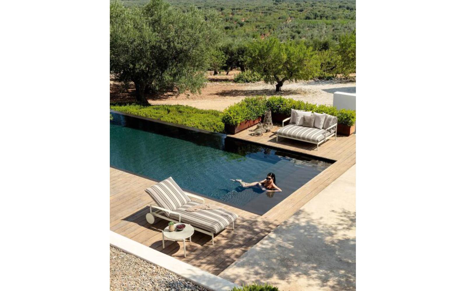 Nalu Sunbed