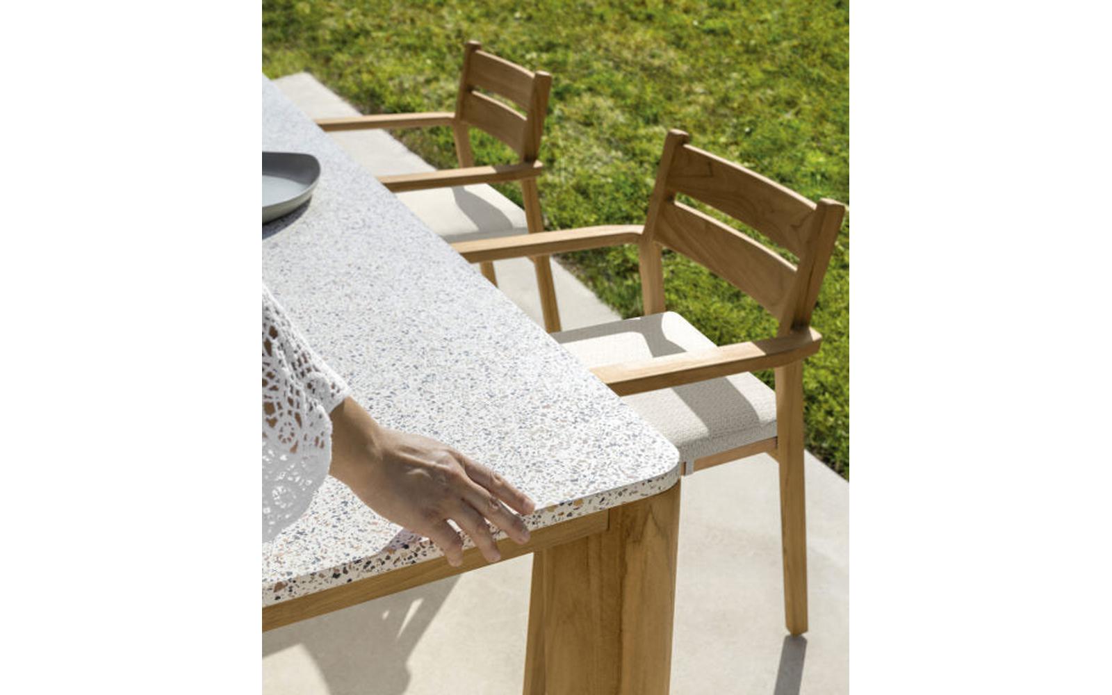 Cyrano Outdoor Chair