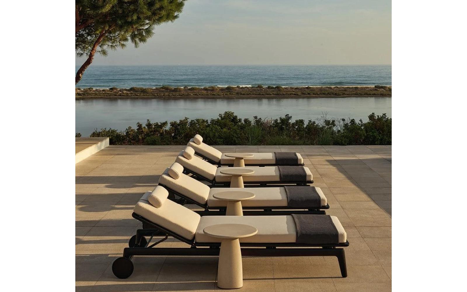 Plumon Outdoor Coffee Table