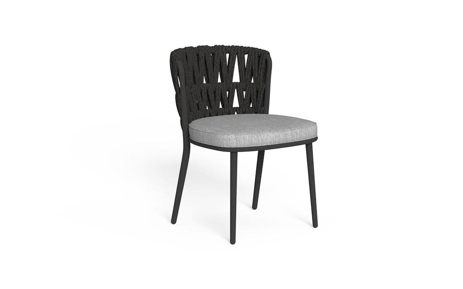 Cyrano Outdoor Chair