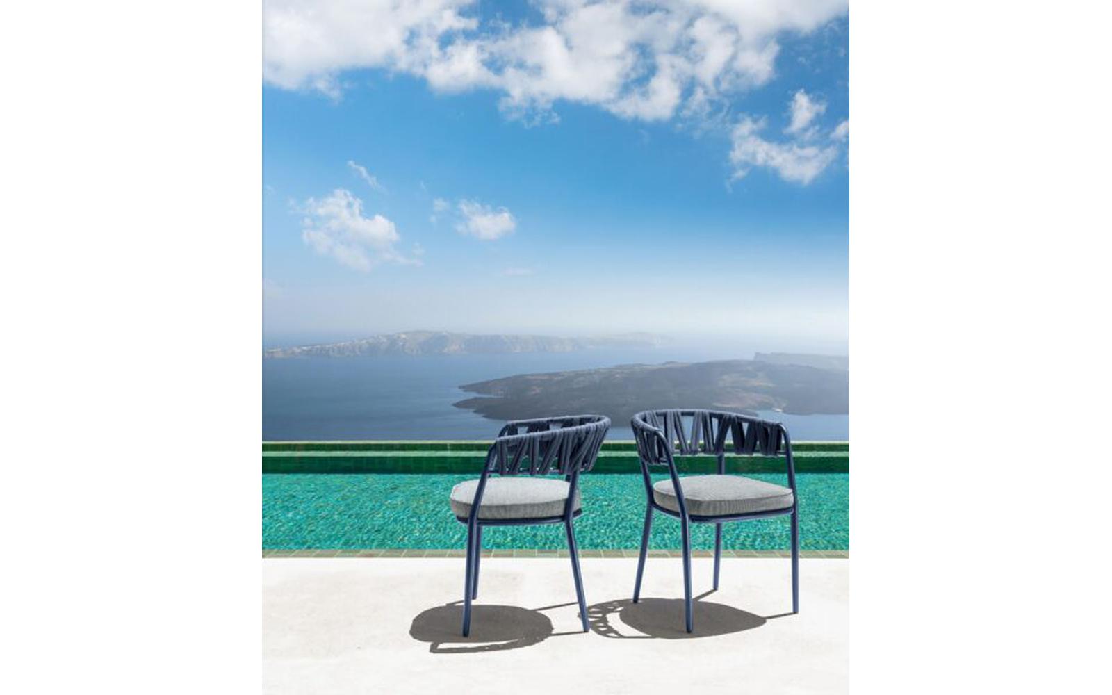 Cyrano Outdoor Chair
