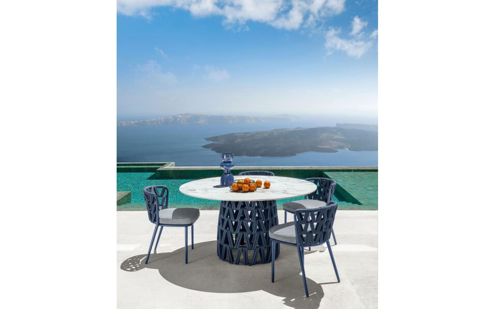 Cyrano Outdoor Chair