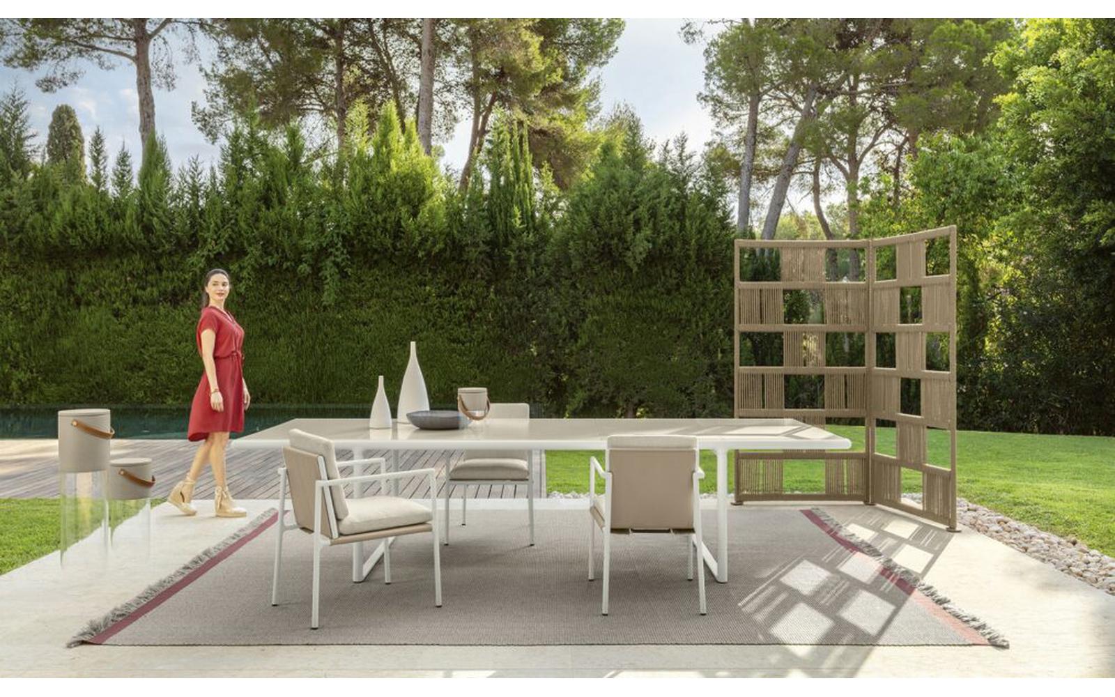 Cyrano Outdoor Chair