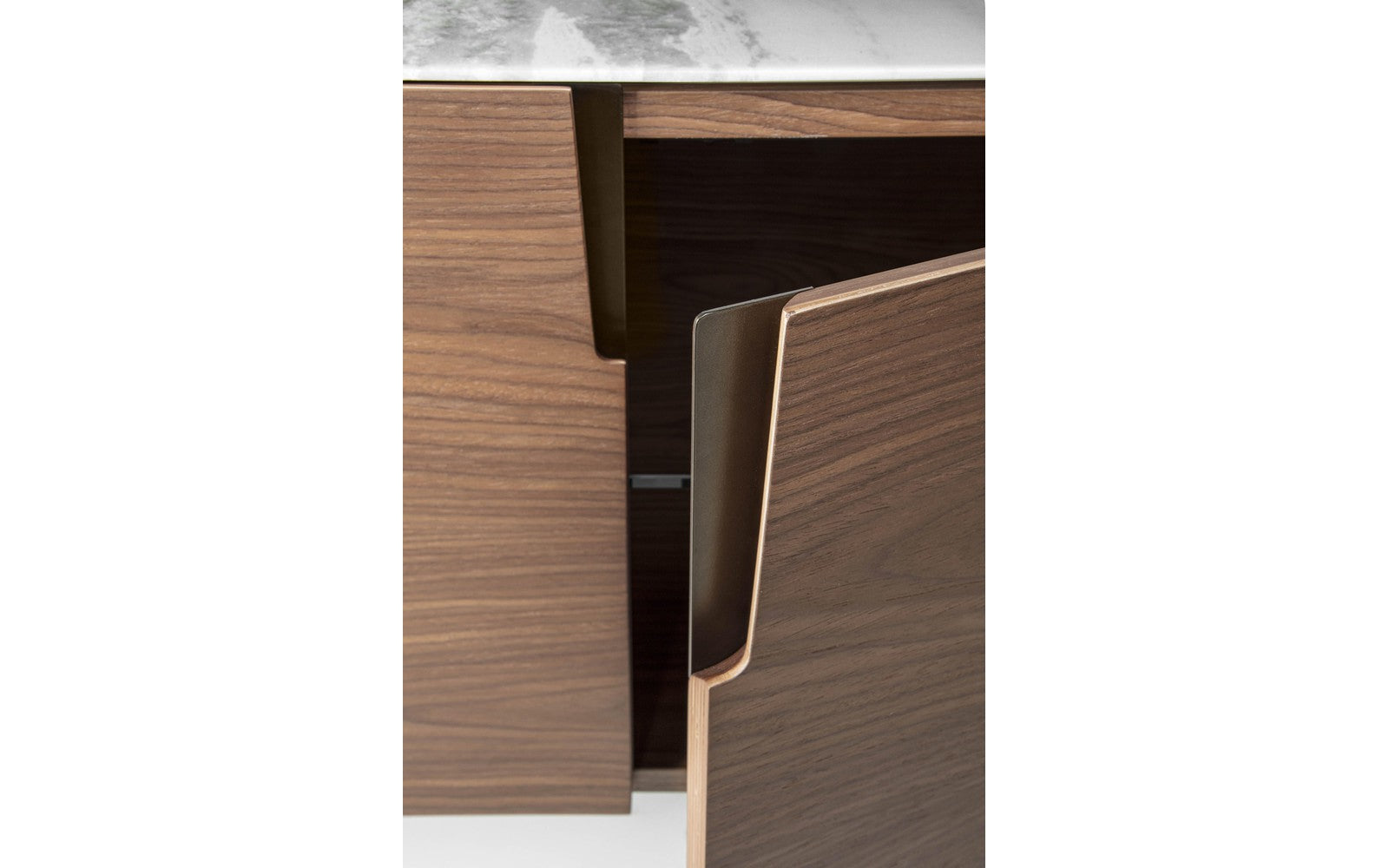 Tylsa 240 Sideboard