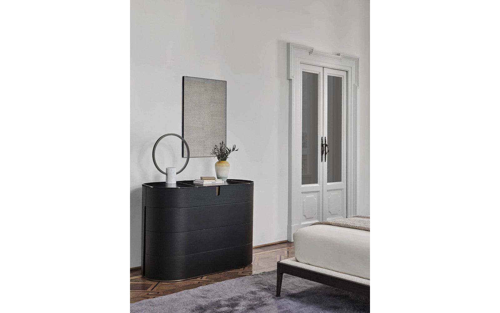 Tylsa Night 4 Dresser