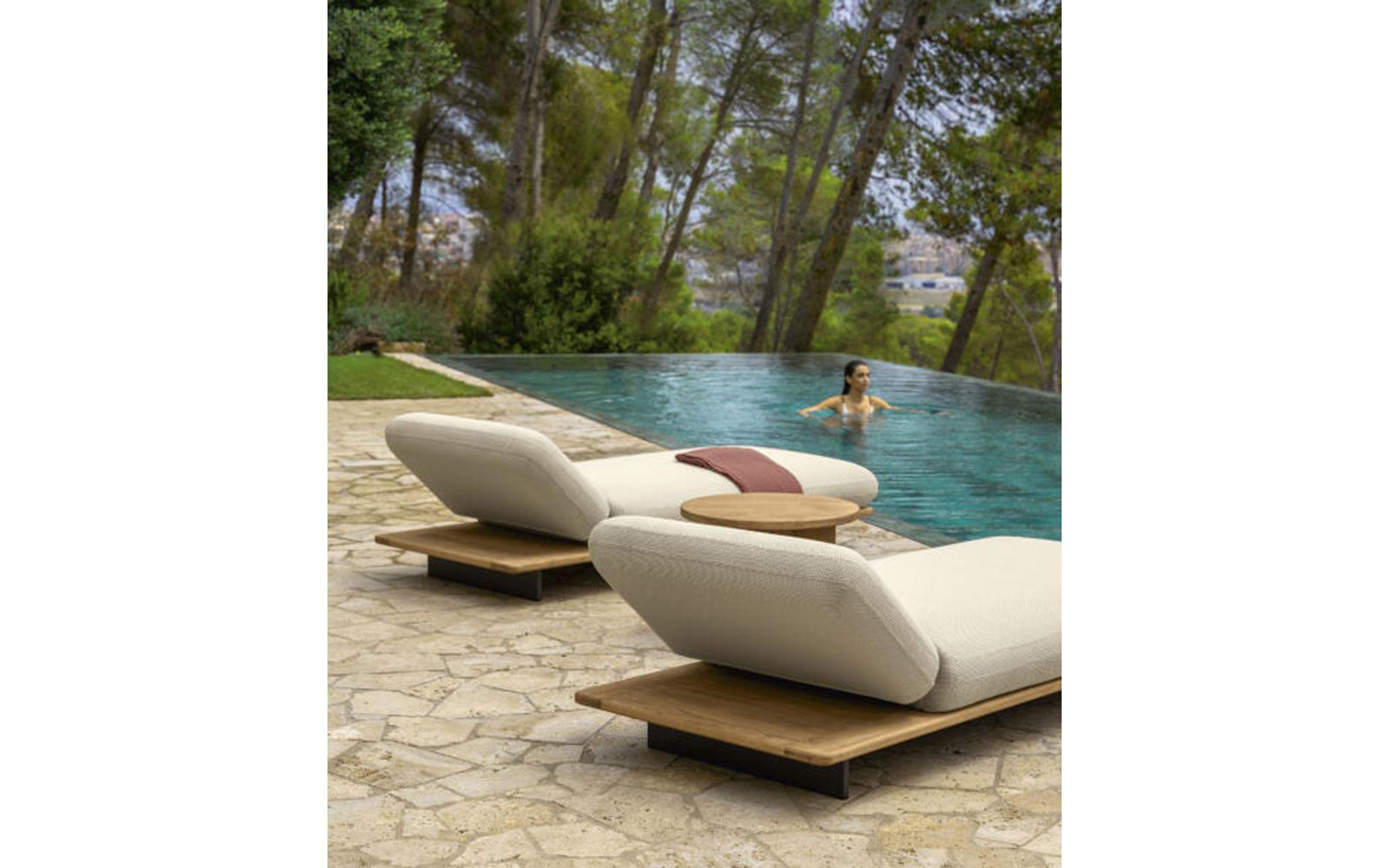 Venice Sunbed