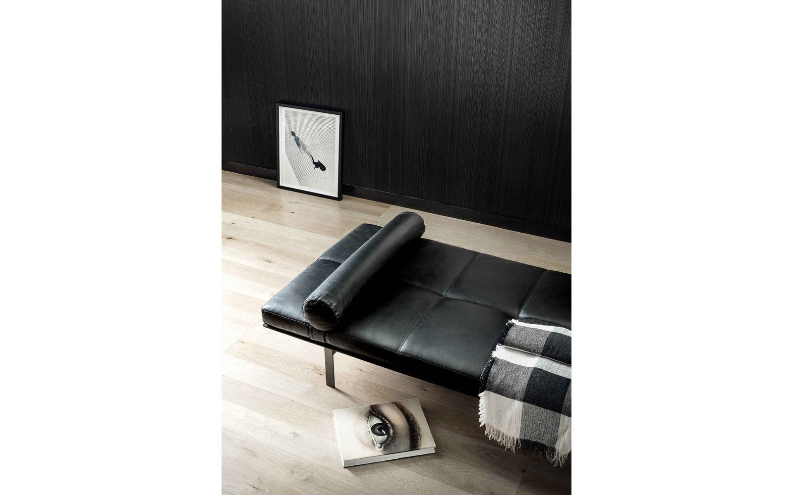 Olos Bench