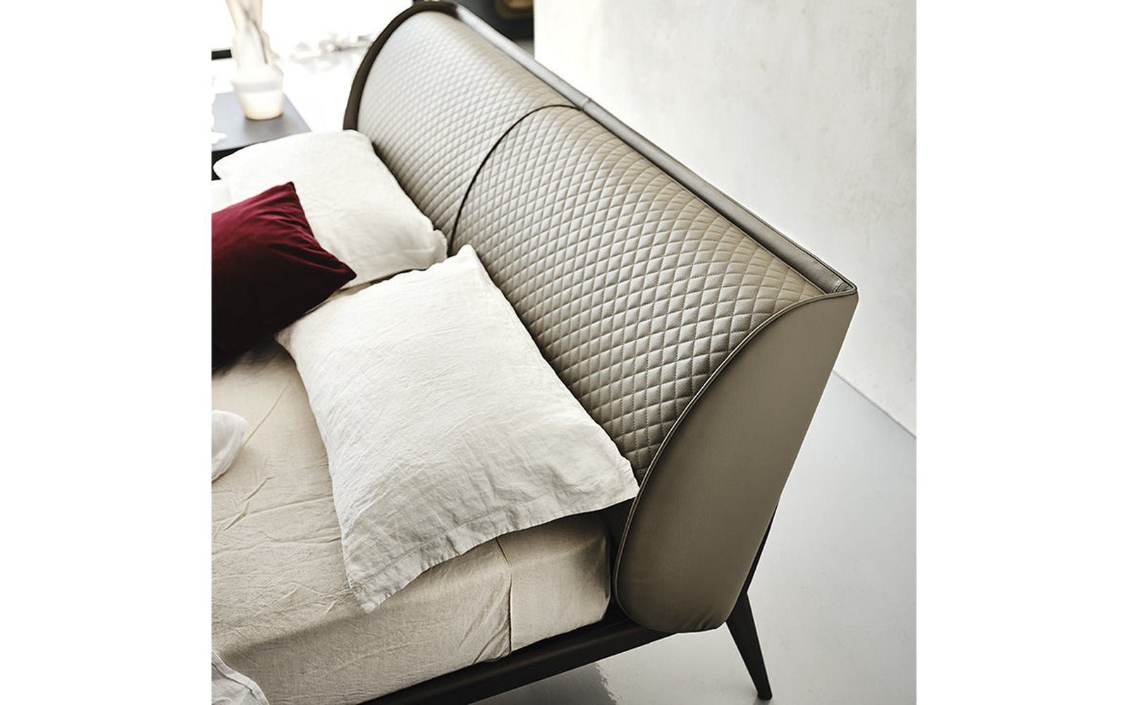 Cattelan italia-Ayrton Bed