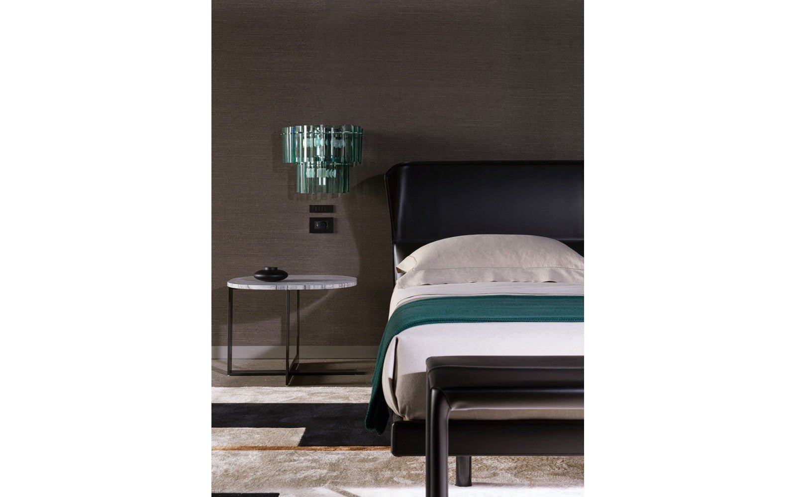 Azul Bed