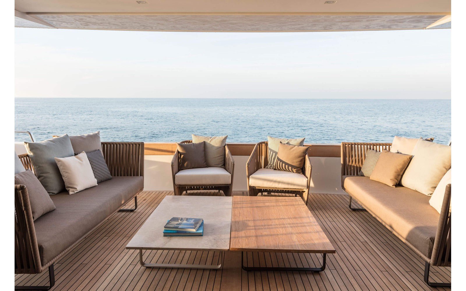 Bitta Low Outdoor Coffee Table