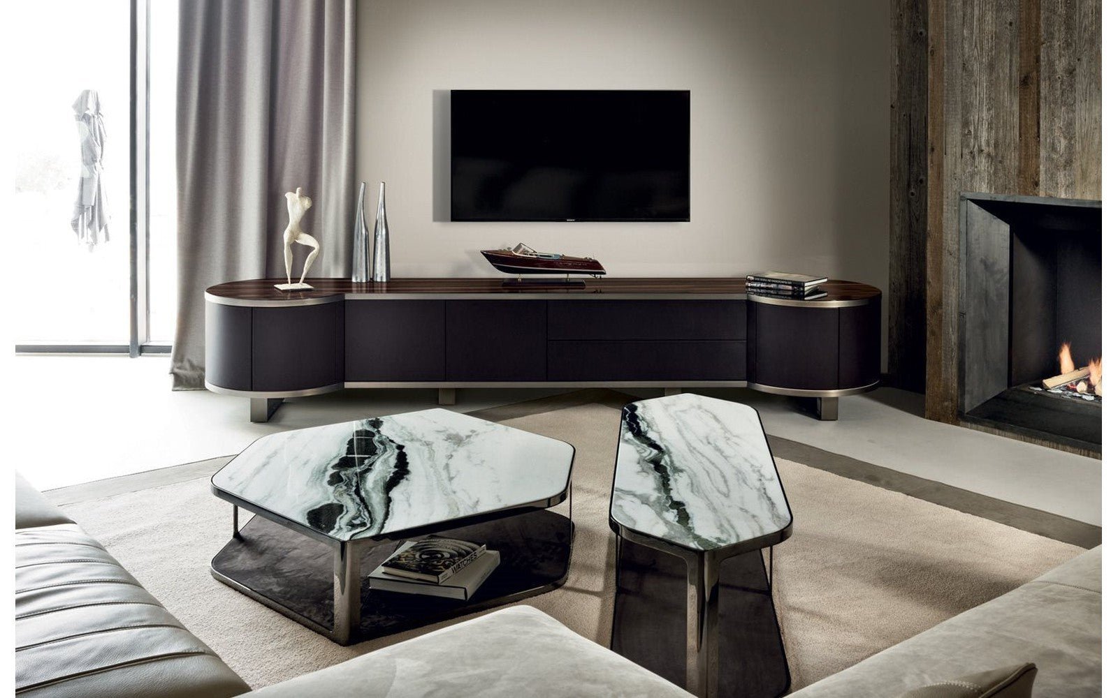 Longhi-Courbet Tv Unit