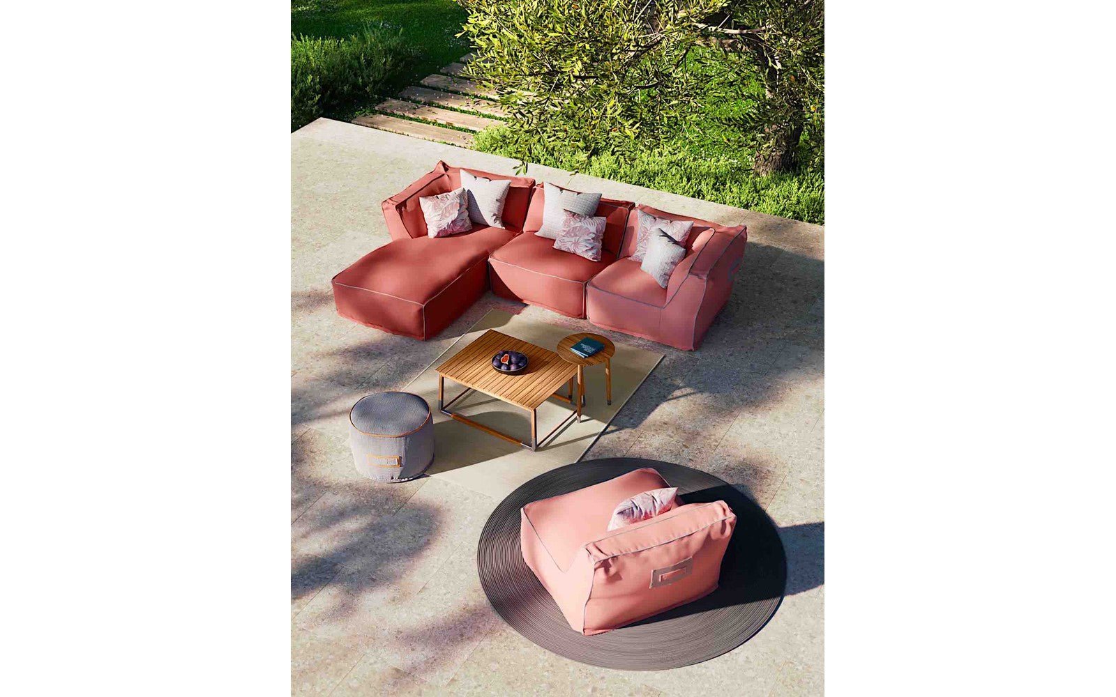 Cycle Outdoor Coffee Table