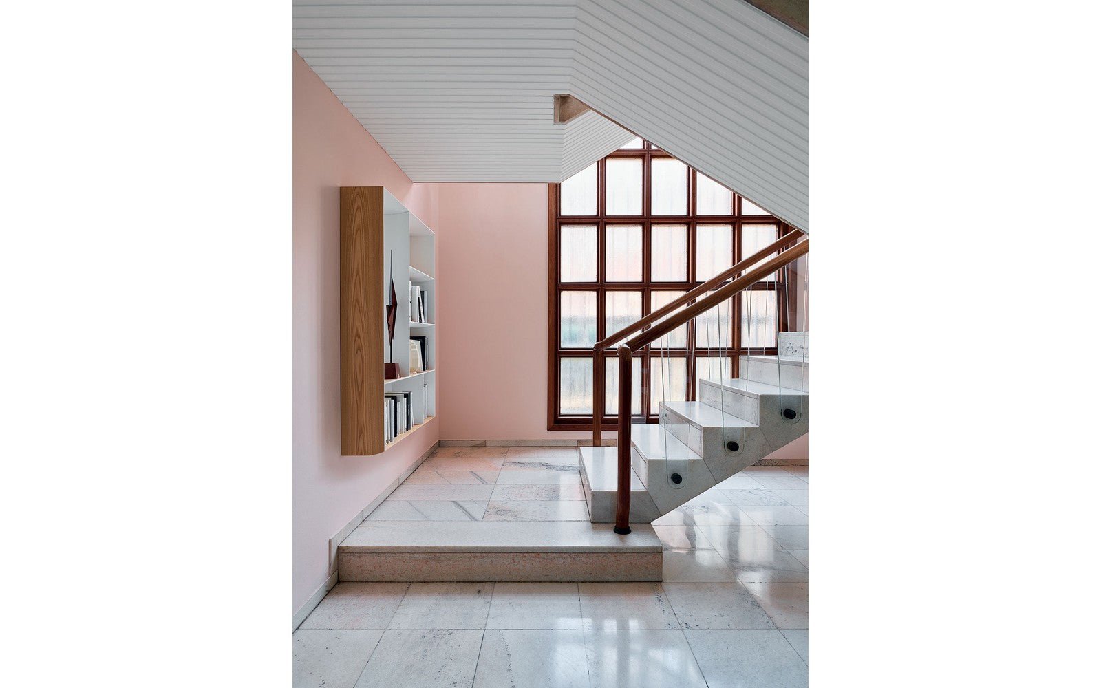 D.357.1 D.357.2 Bookshelf