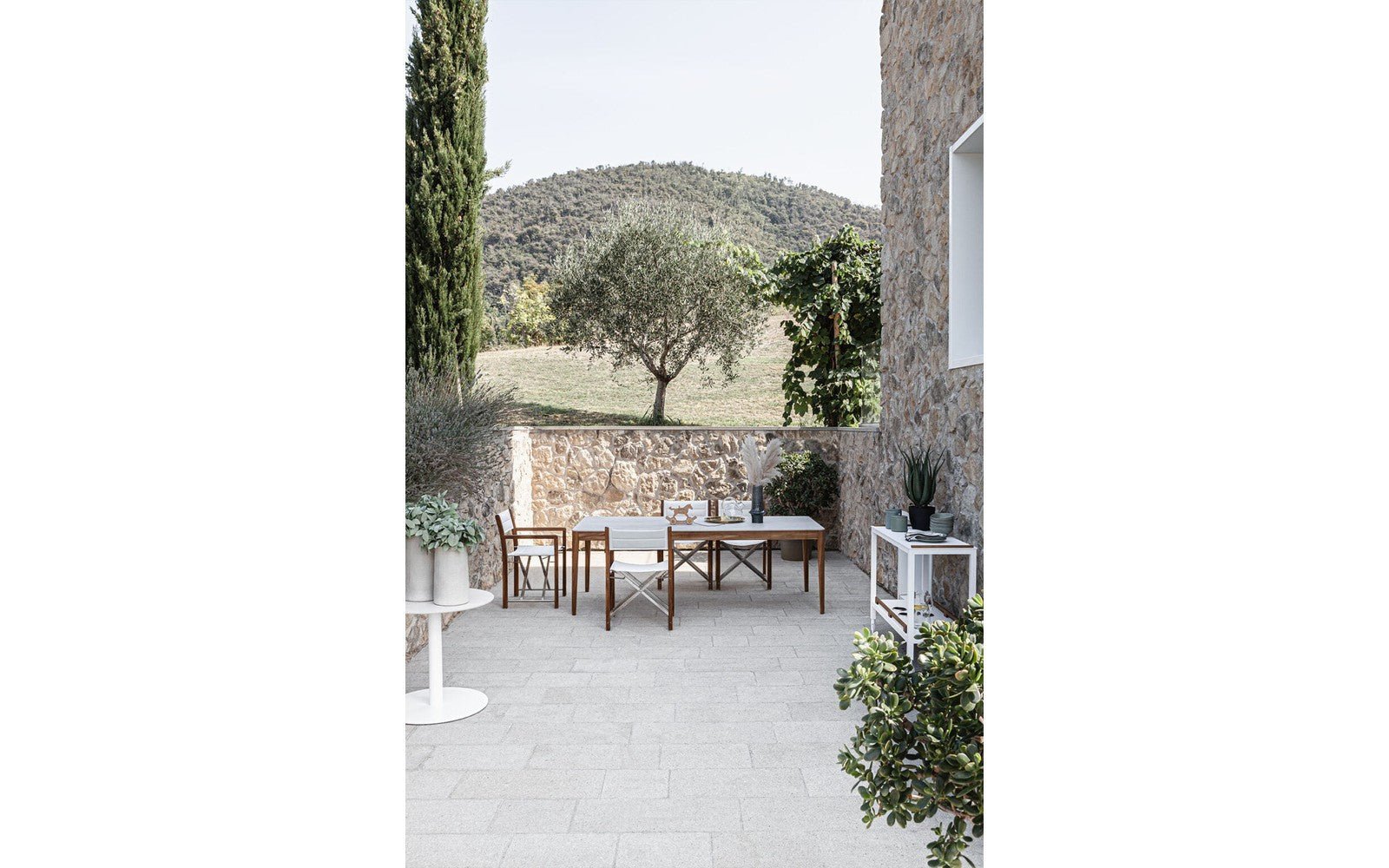 Dakota Outdoor Stool