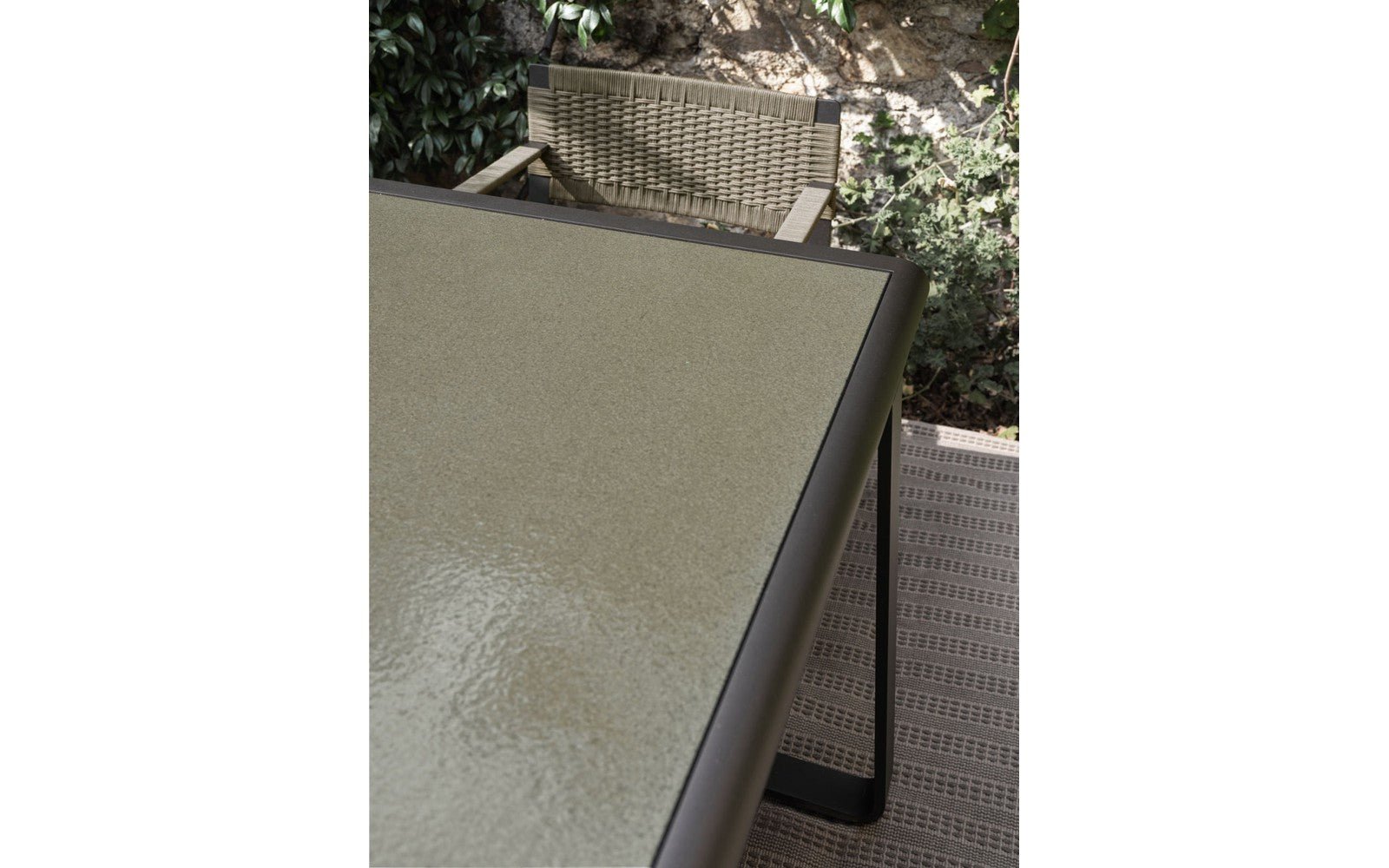Golden Gate Table