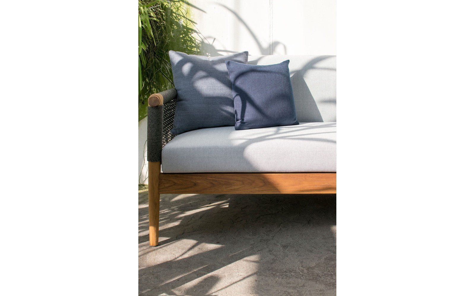Lodge Outdoor Sofa