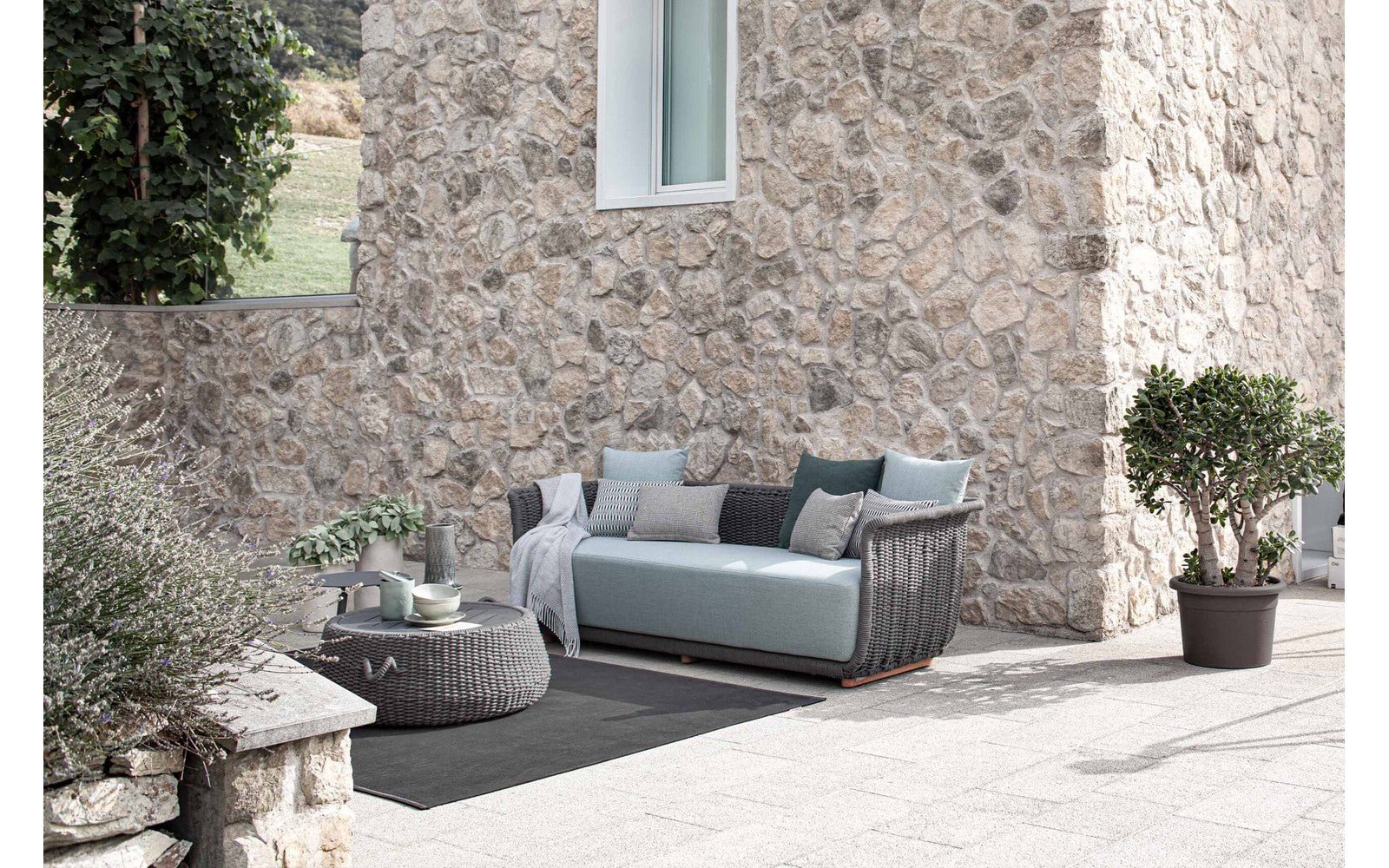 Ludo Outdoor Coffee Table