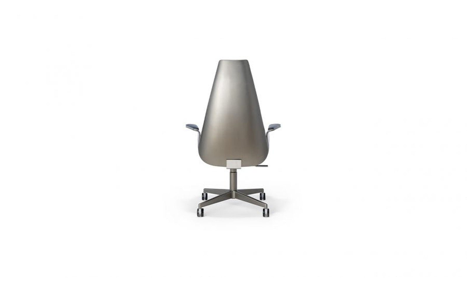 Minerva Poltrona Chair