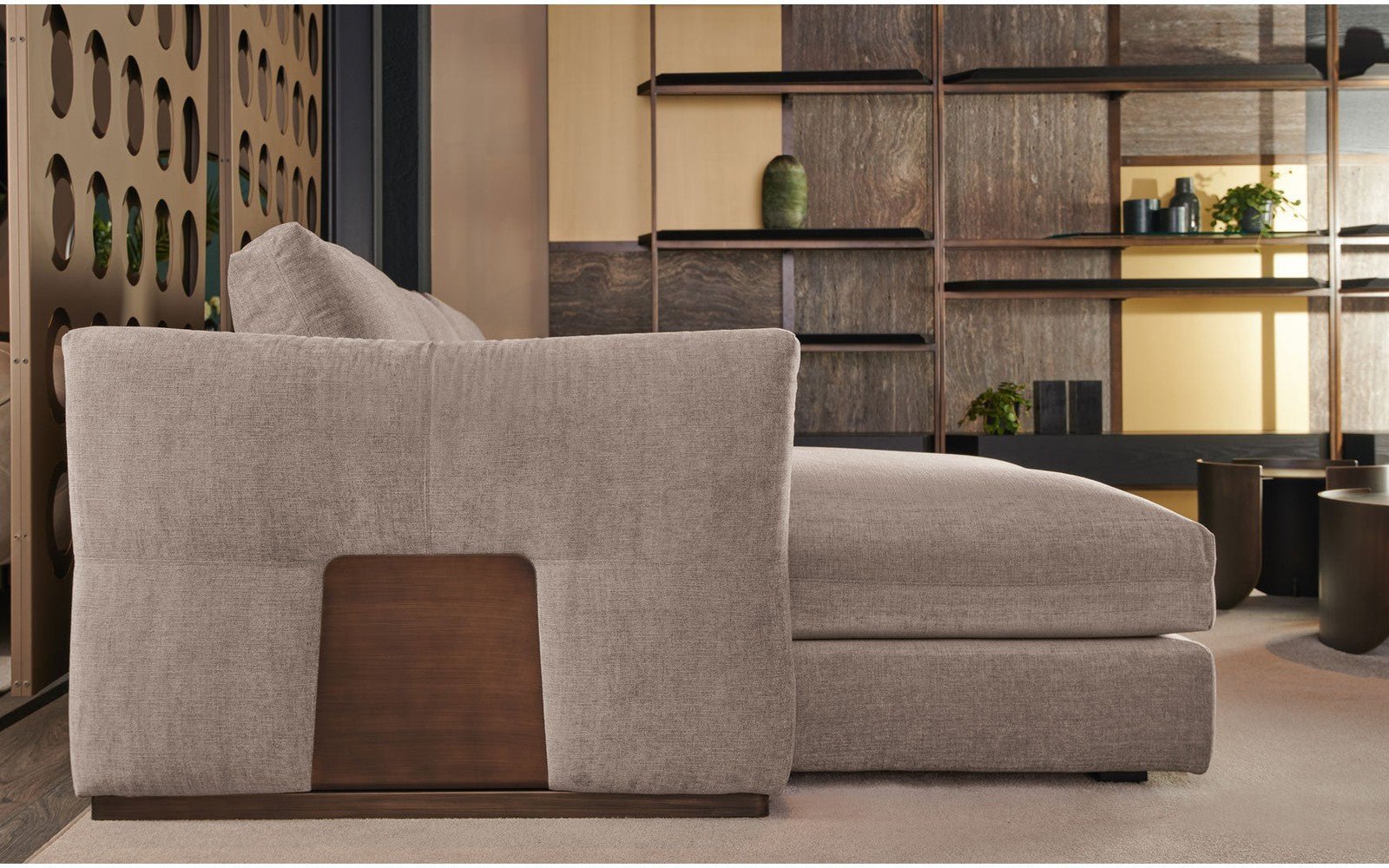 Montecarlo Sectional Sofa