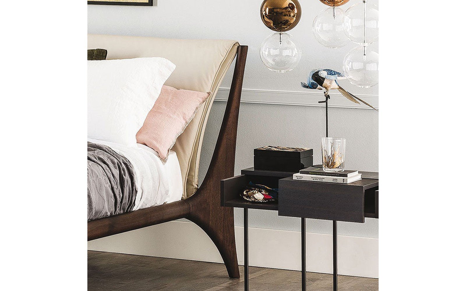 Nelson Bed