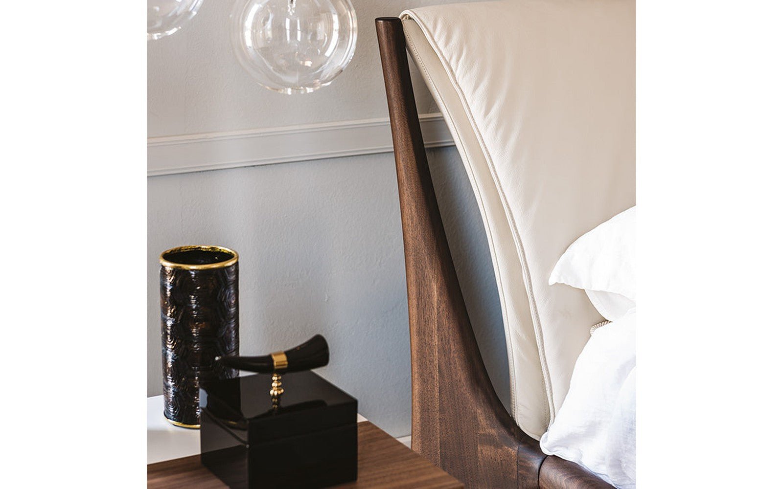 Nelson Bed