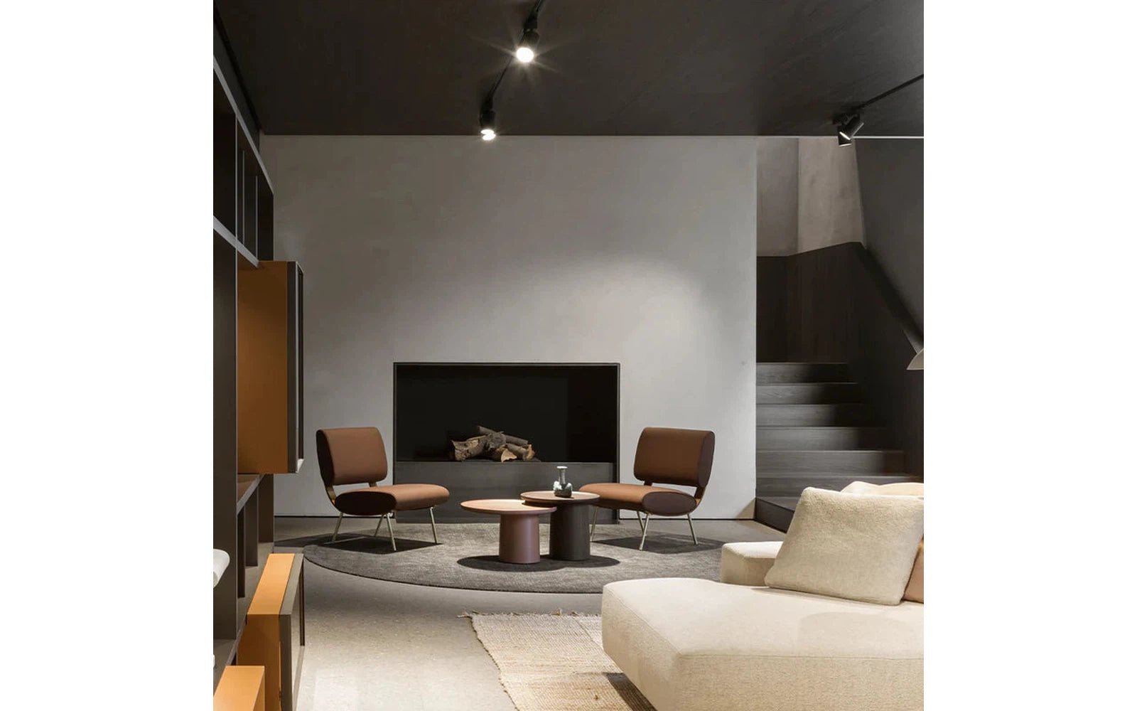 Molteni-Round D.154.5 Armchair