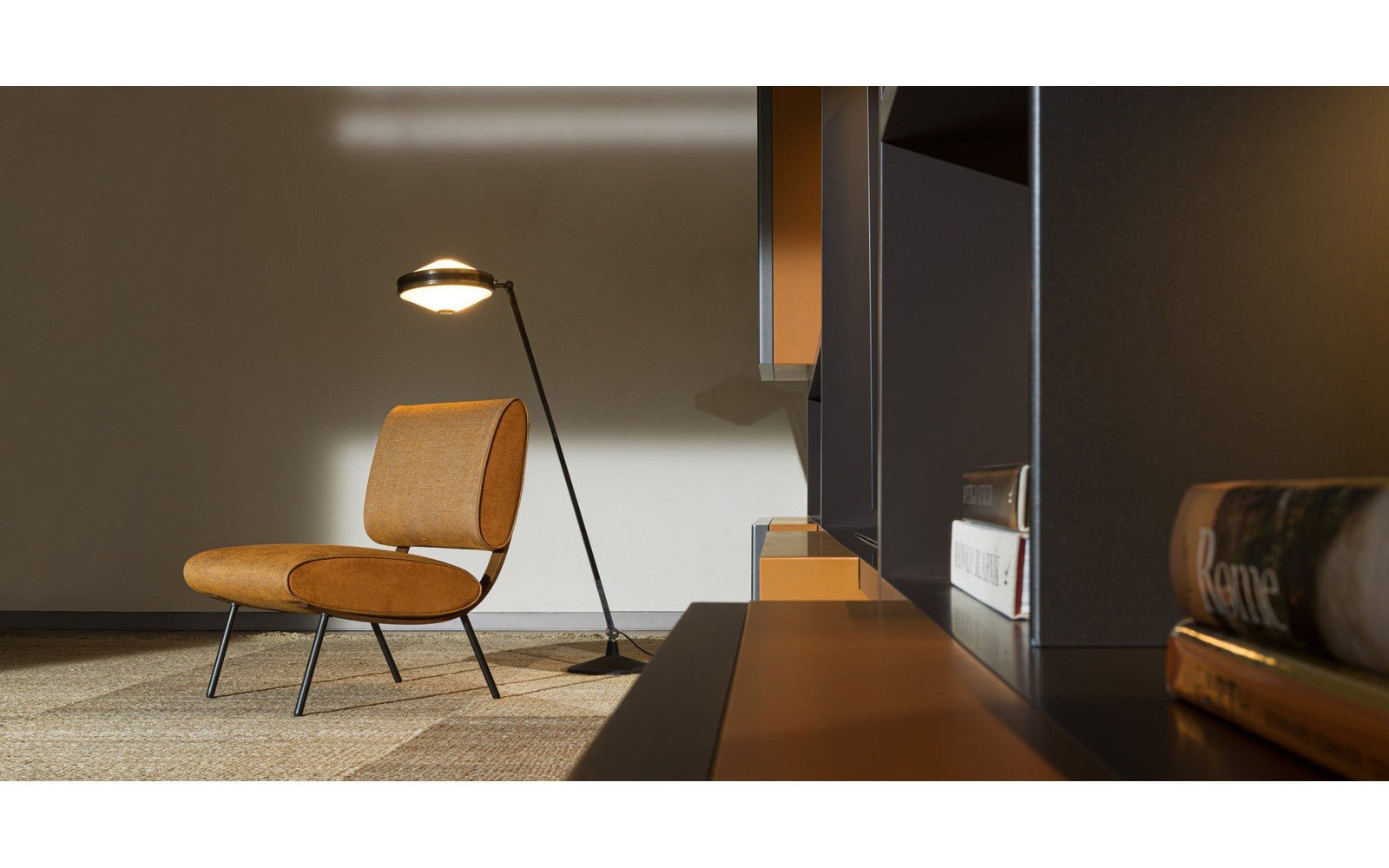 Round D.154.5 Armchair