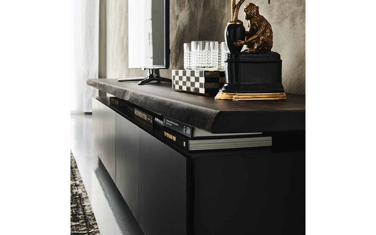Seneca Tv Unit