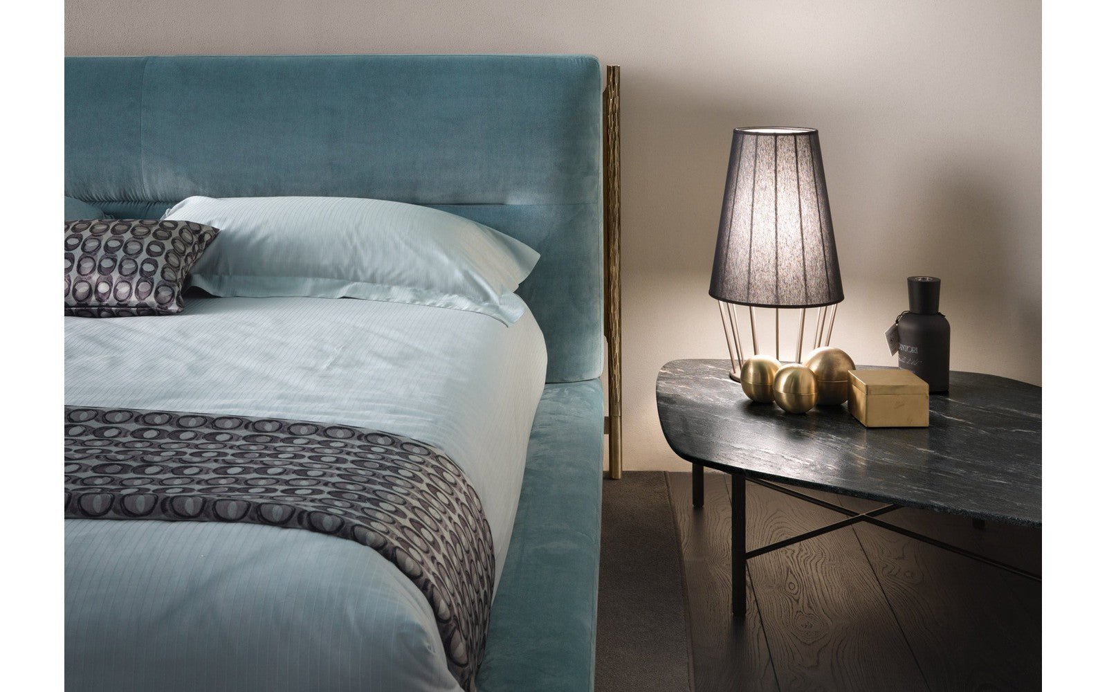 Shanghai Bed