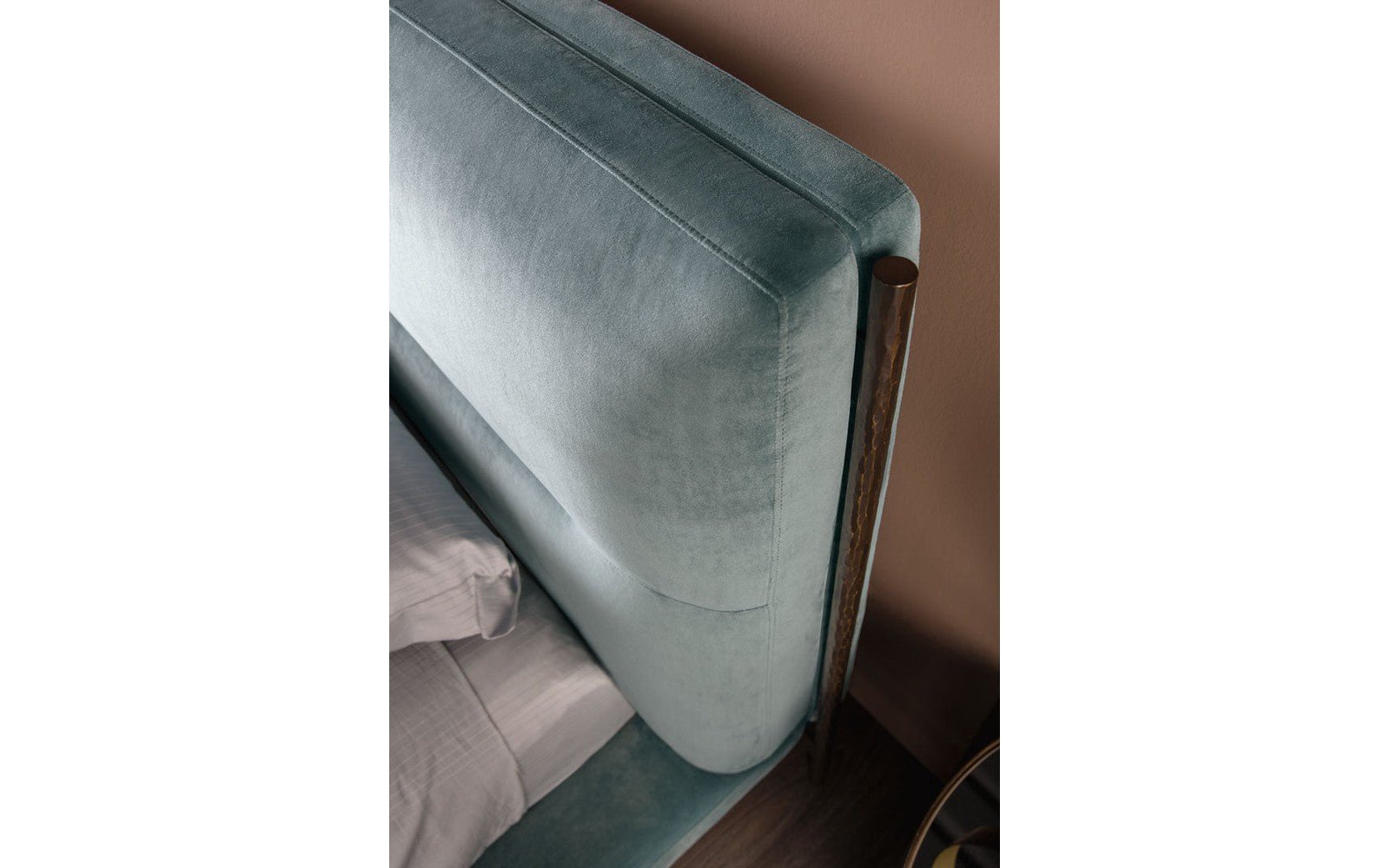 Shanghai Bed