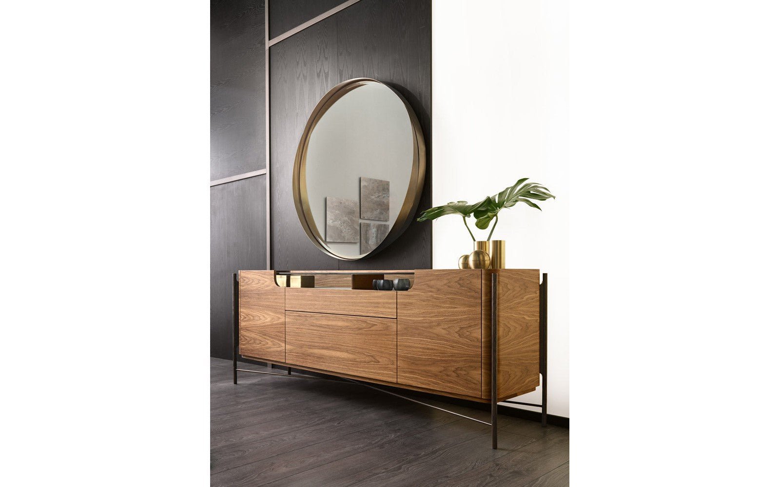 Shanghai Dresser