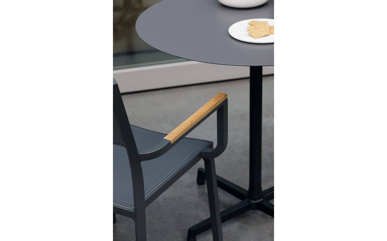 Sunny Outdoor Chair