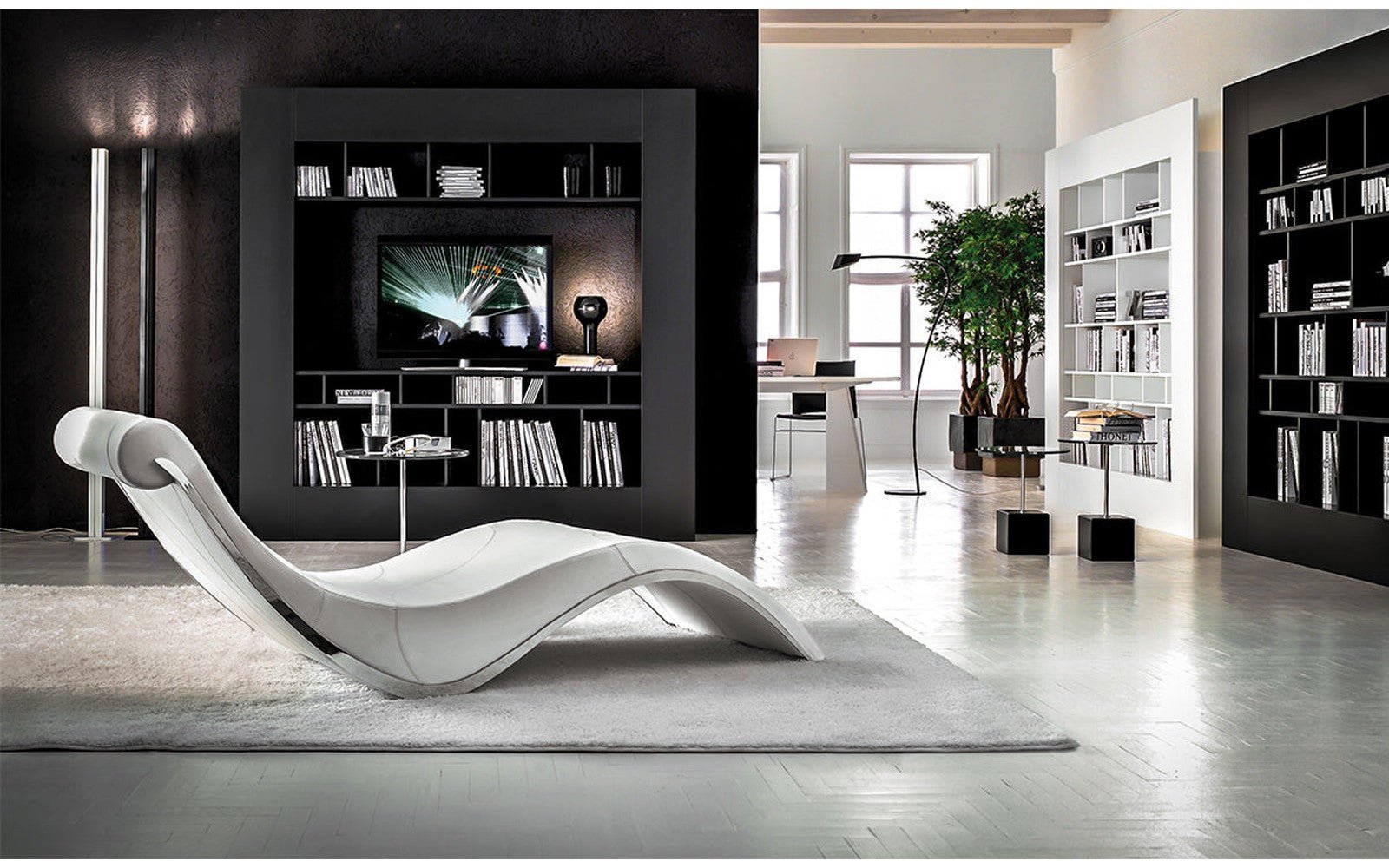 Sylvester Lounge Chair