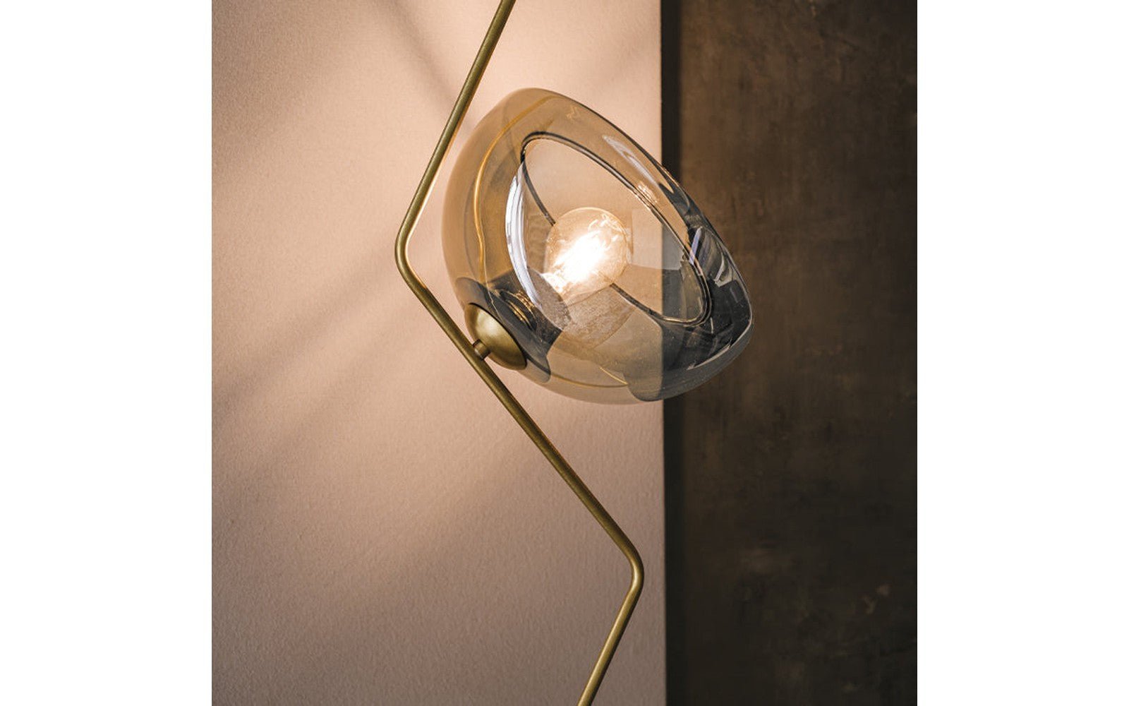 Tramonto Floor Lamp