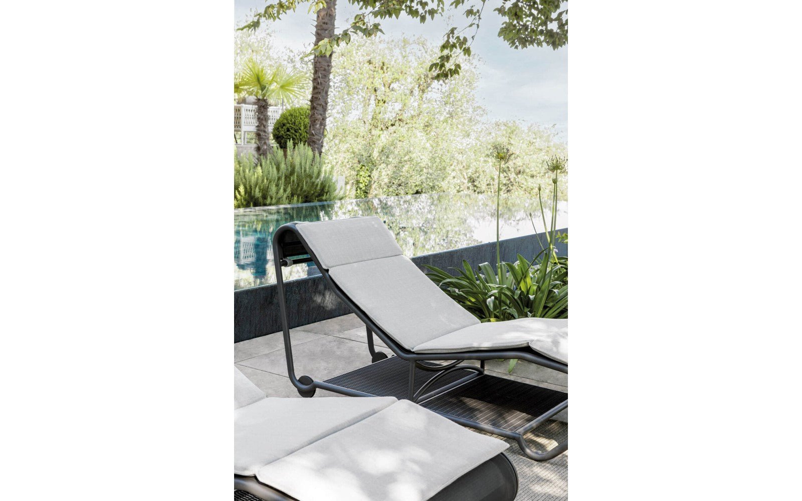 Wind Sun Lounger